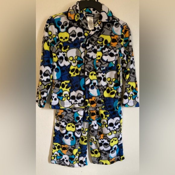 🌞NWT 2pc Joe Boxer Long Sleeve Fleece with Skulls and 2pc Halloween pj C - Picture 2 of 10